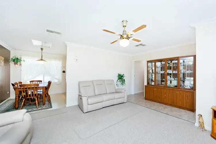 Seventh view of Homely house listing, 9 Wilgabar Way, Queanbeyan NSW 2620