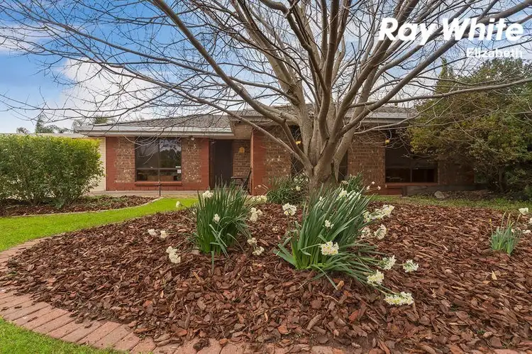 5 Red Gum Court, Craigmore SA 5114