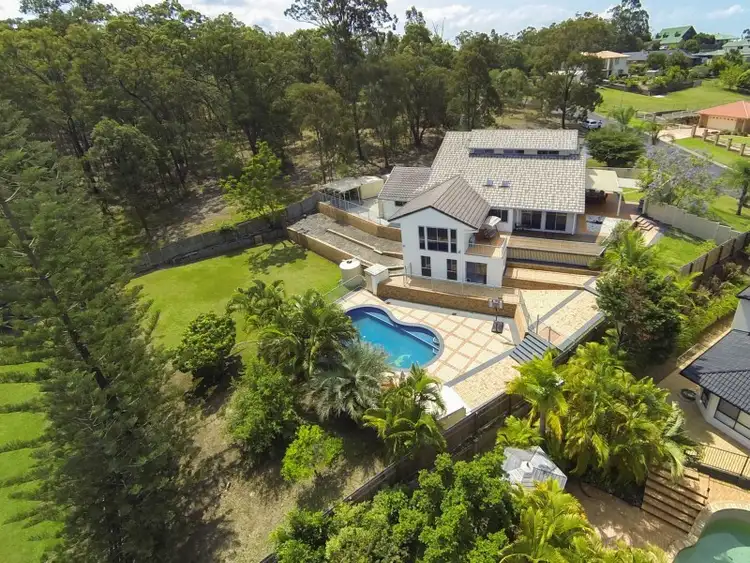 3 Roche Court, Oxenford QLD 4210
