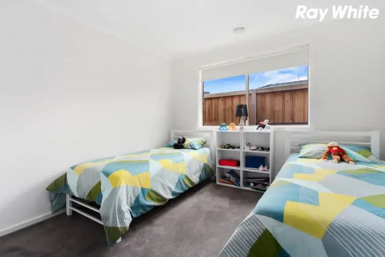 Sixth view of Homely unit listing, 3 Trinidad Walk, Pakenham VIC 3810