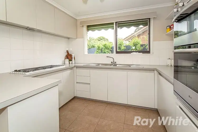 Second view of Homely unit listing, 4/1 Maxine Court, Mount Waverley VIC 3149