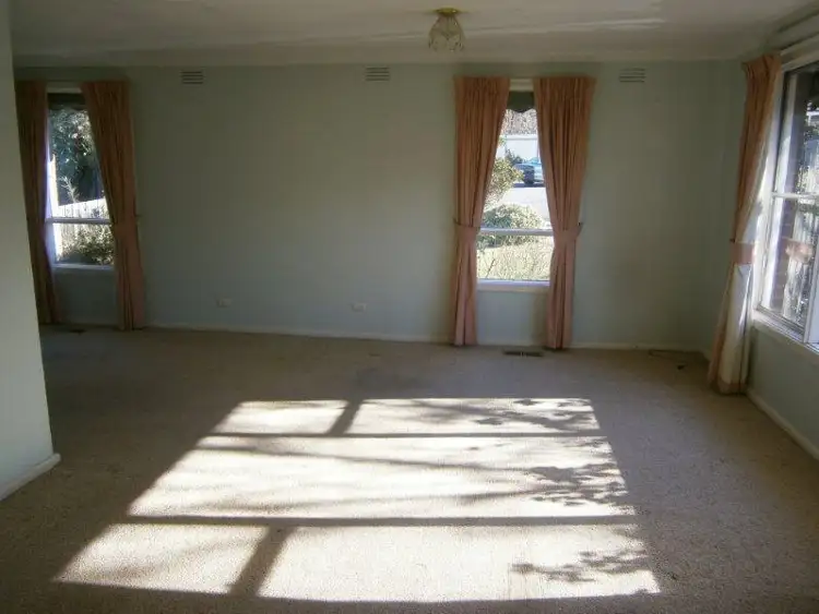 Third view of Homely house listing, 6 Douglas Court, Strathmore Heights VIC 3041