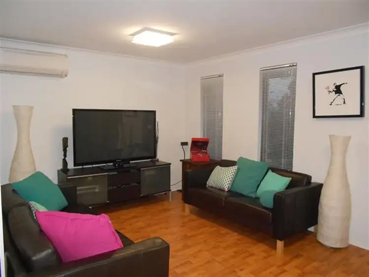 Second view of Homely house listing, 7 Killara Way, Craigie WA 6025