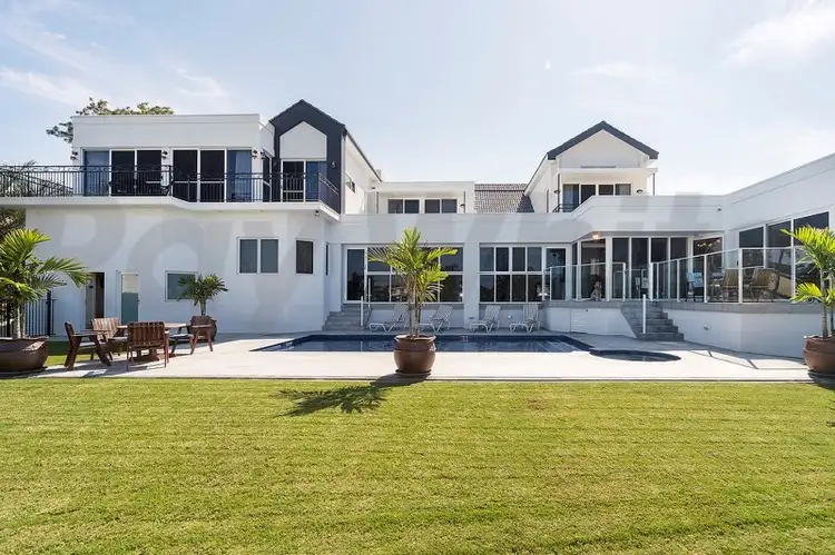 5908 Muirfield Place, Sanctuary Cove QLD 4212