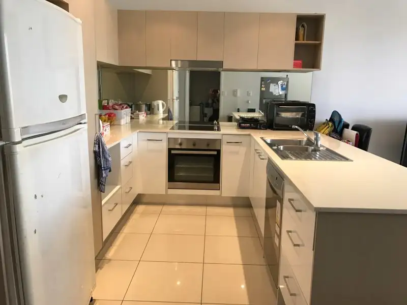 Main view of Homely townhouse listing, 5/432 Pine Ridge Road, Coombabah QLD 4216