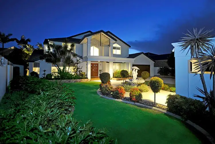 8 Kuranda Drive, Robina QLD 4226