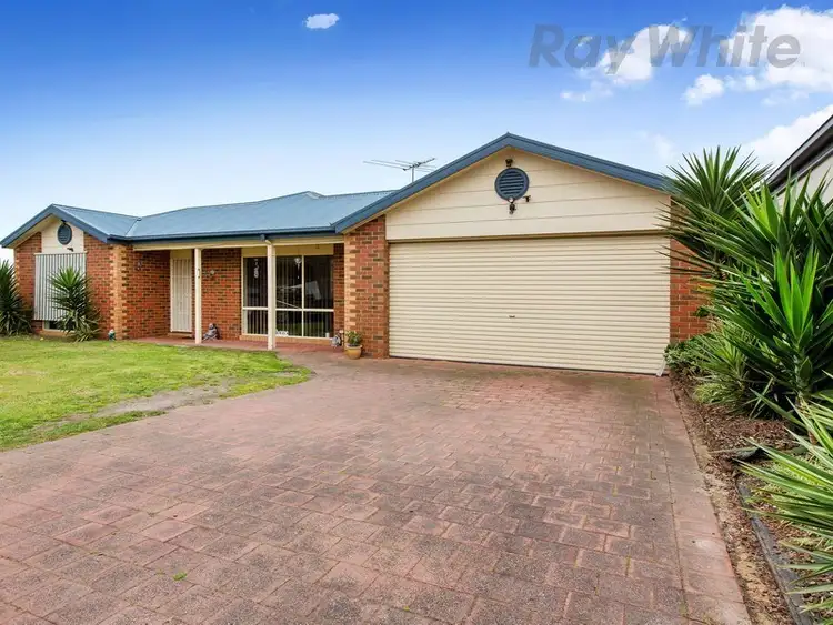 5 Silver Wattle Close, Rosebud West VIC 3940