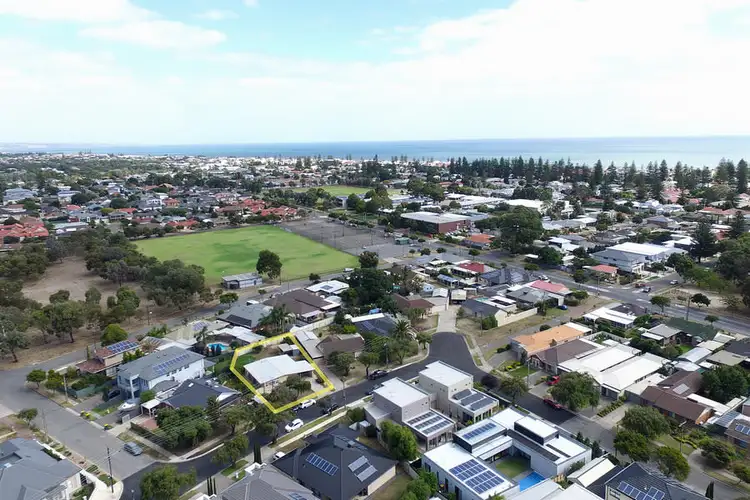 8 Griffiths Street, Henley Beach SA 5022
