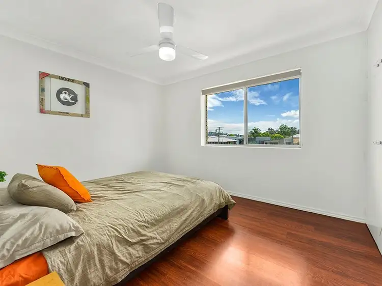 Fourth view of Homely unit listing, 5/27 Thorpe Street, Balmoral QLD 4171