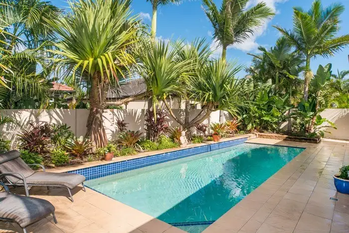 11 Waterside Esplanade, Helensvale QLD 4212