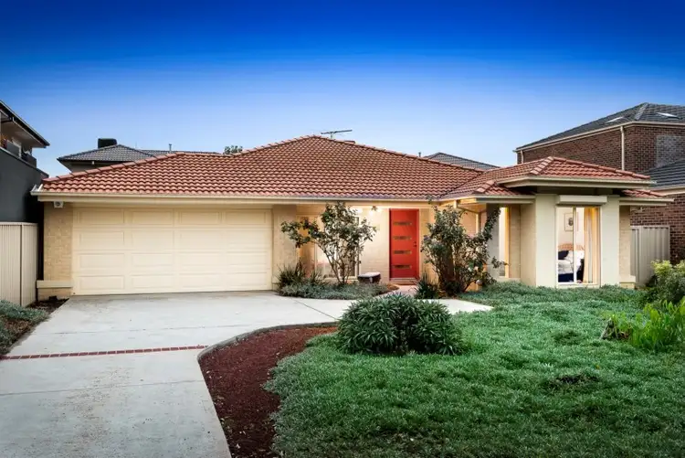 7 Gardiner Road, Clayton VIC 3168
