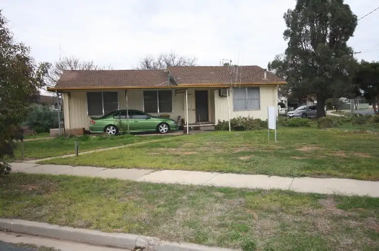 10 Johnson Street, Rochester VIC 3561