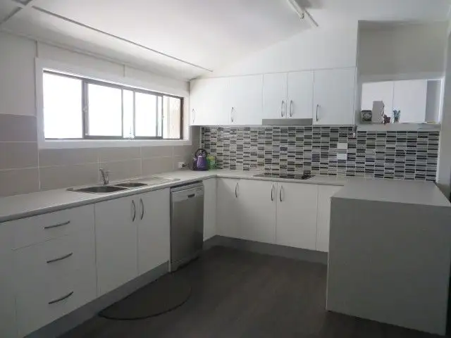 40 Arthur Street, Roma QLD 4455