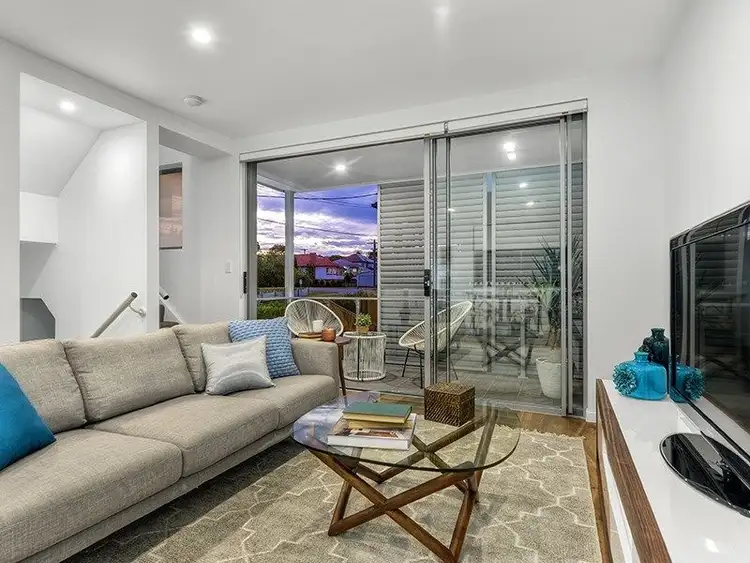 Seventh view of Homely townhouse listing, 2/21 Pickwick Street, Cannon Hill QLD 4170