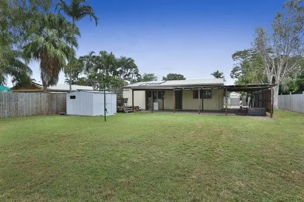 16 Griffey Street, Burdell QLD 4818