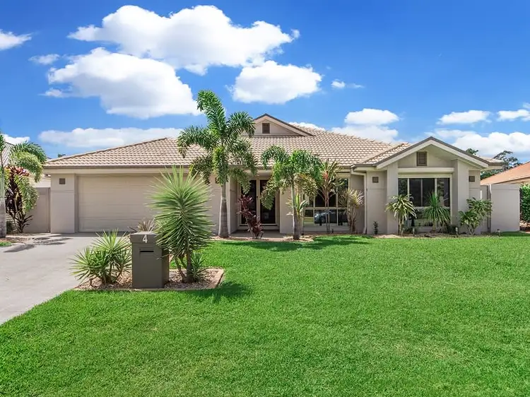4 Thames Place, Oxenford QLD 4210