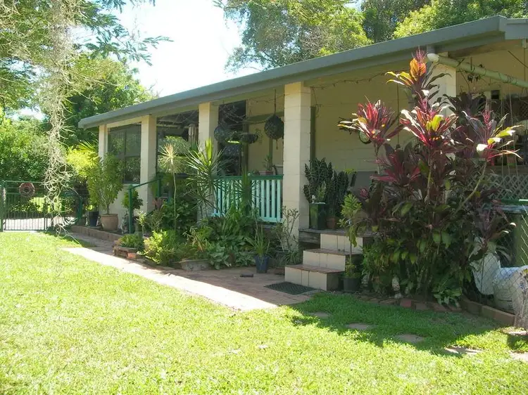 97 Gibson Road, Mena Creek QLD 4871