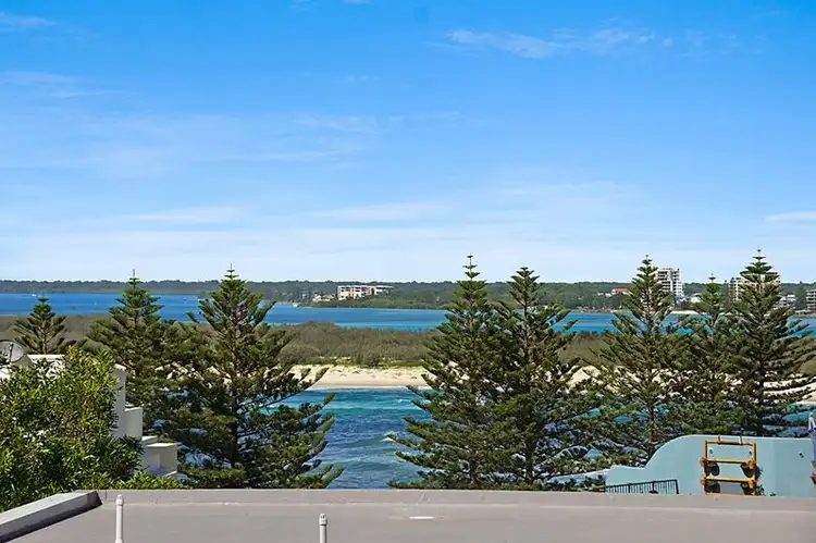 Unit 9 'Salt Spray' 35 Lower Gay Terrace, Caloundra QLD 4551