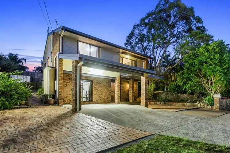 26 Walkers Drive, Balmoral QLD 4171