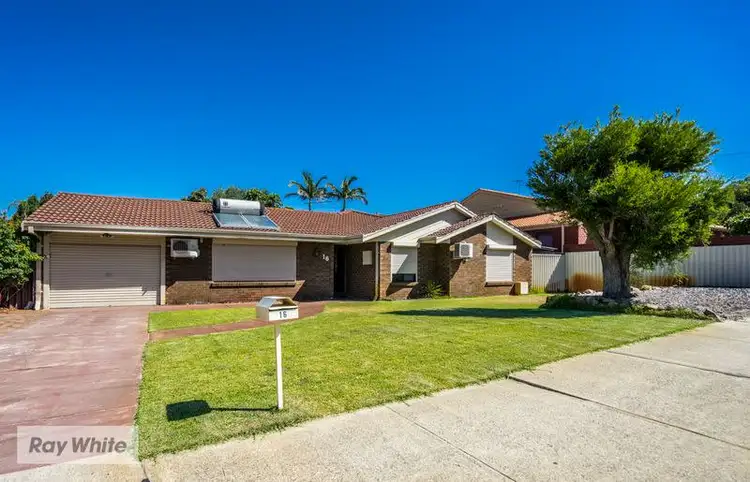 16 Widgee Road, Noranda WA 6062