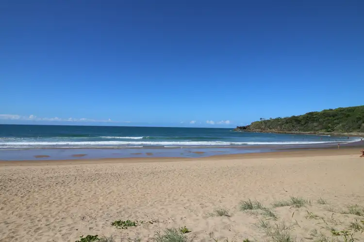 2 Beach Houses Estate Road, Agnes Water QLD 4677