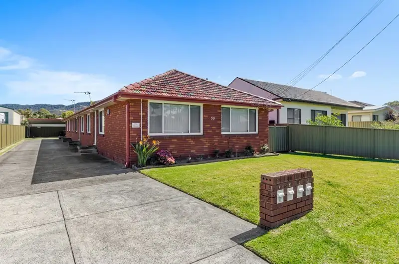 Main view of Homely unit listing, 4/30 Payne Road, East Corrimal NSW 2518