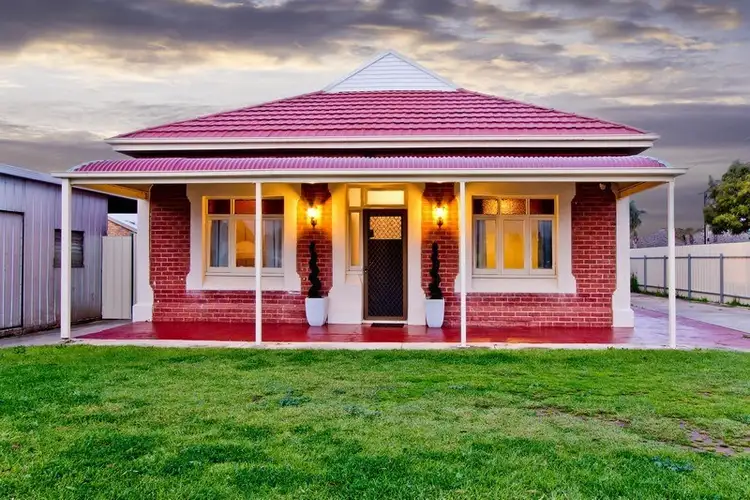 17 Thain Avenue, Findon SA 5023