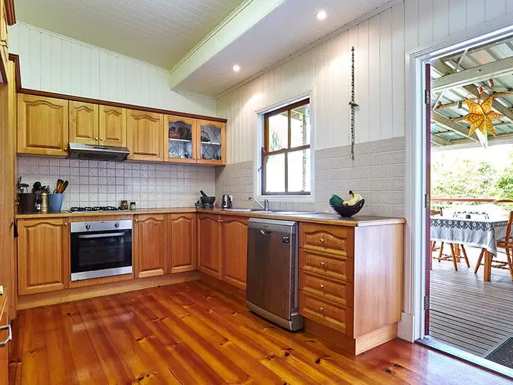 Sixth view of Homely house listing, 81 Buranda Street, Woolloongabba QLD 4102