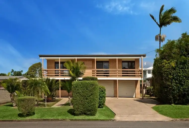 14 Sutherland Street, Dicky Beach QLD 4551