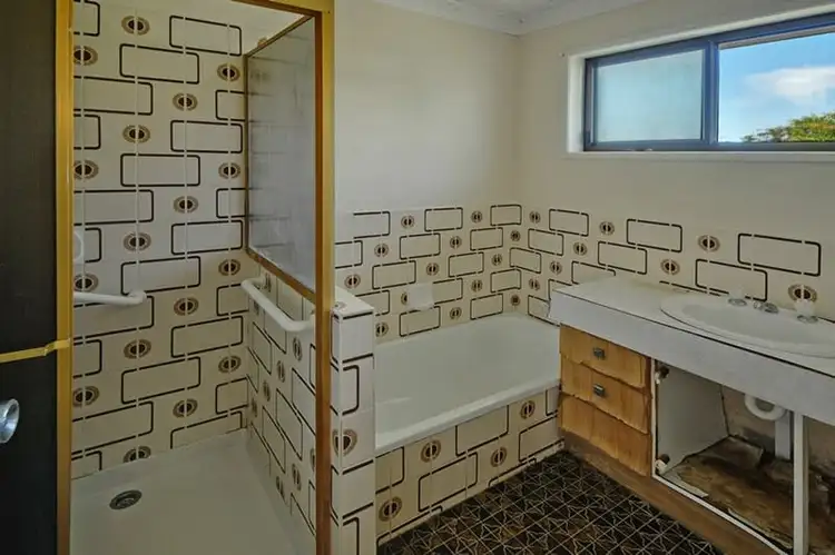 Seventh view of Homely house listing, 14 Sutherland Street, Dicky Beach QLD 4551