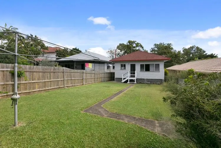 Second view of Homely house listing, 32 Shaftesbury Street, Tarragindi QLD 4121