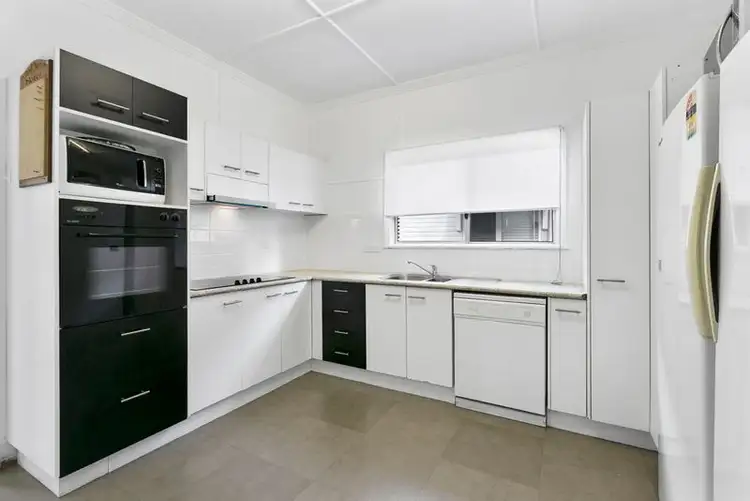 Third view of Homely house listing, 32 Shaftesbury Street, Tarragindi QLD 4121