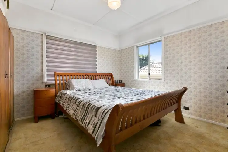 Fifth view of Homely house listing, 32 Shaftesbury Street, Tarragindi QLD 4121