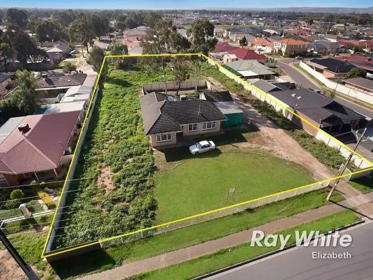 321 Burton Road, Burton SA 5110