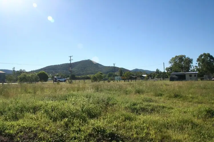 2 East Street, Bingara NSW 2404