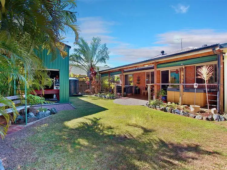 11 EAGLE Avenue, Waterford West QLD 4133