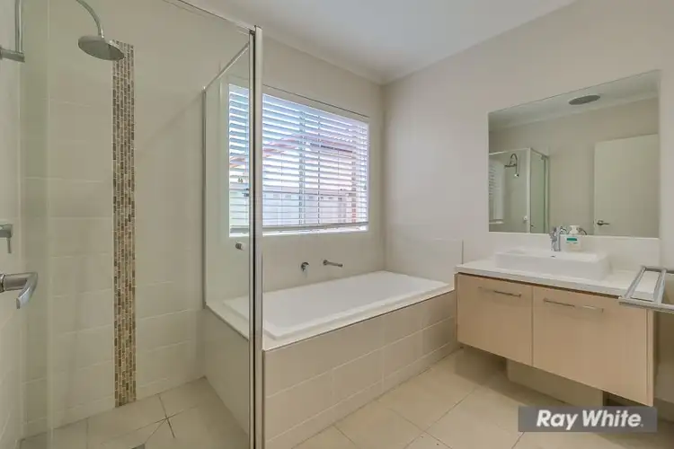 Sixth view of Homely house listing, 16 Parkvista Drive, Truganina VIC 3029