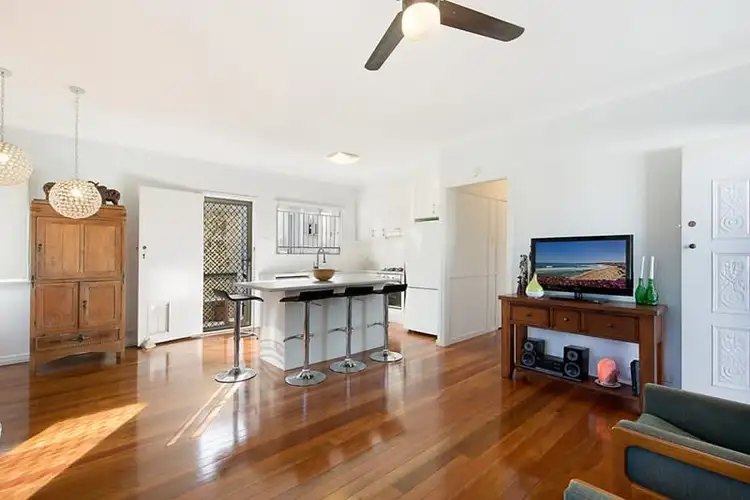 19 Charlie Street, Zillmere QLD 4034