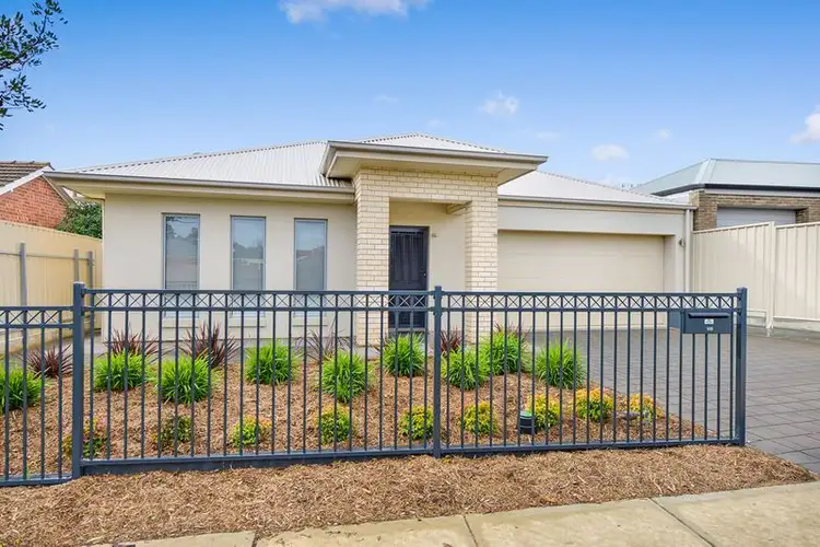 18B Alderney Avenue, Clearview SA 5085