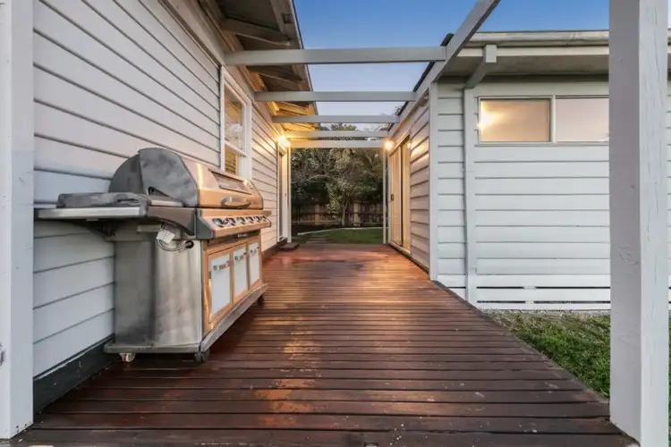 Seventh view of Homely house listing, 4 Eton Court, Frankston VIC 3199