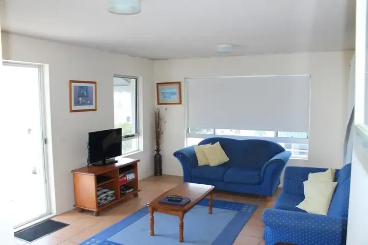 Fourth view of Homely unit listing, Unit 16/38 McIlwraith Street, Moffat Beach QLD 4551