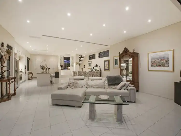 34 Dorchester Street, South Brisbane QLD 4101