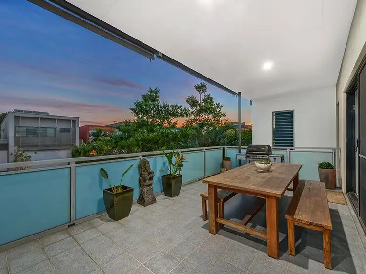 Fifth view of Homely house listing, 32 Waterline Crescent, Bulimba QLD 4171