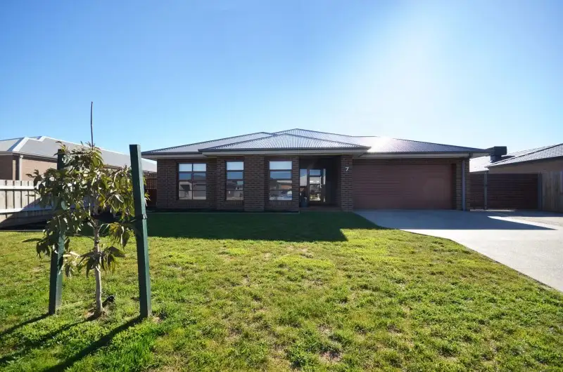Main view of Homely house listing, 7 Lakeview Drive, Moama NSW 2731