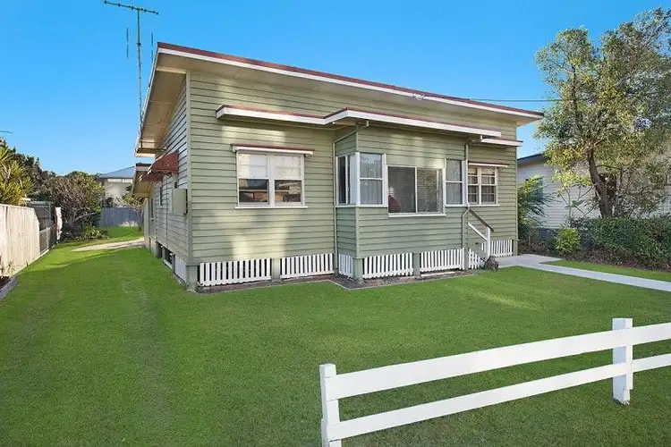 74 Landsborough Parade, Golden Beach QLD 4551