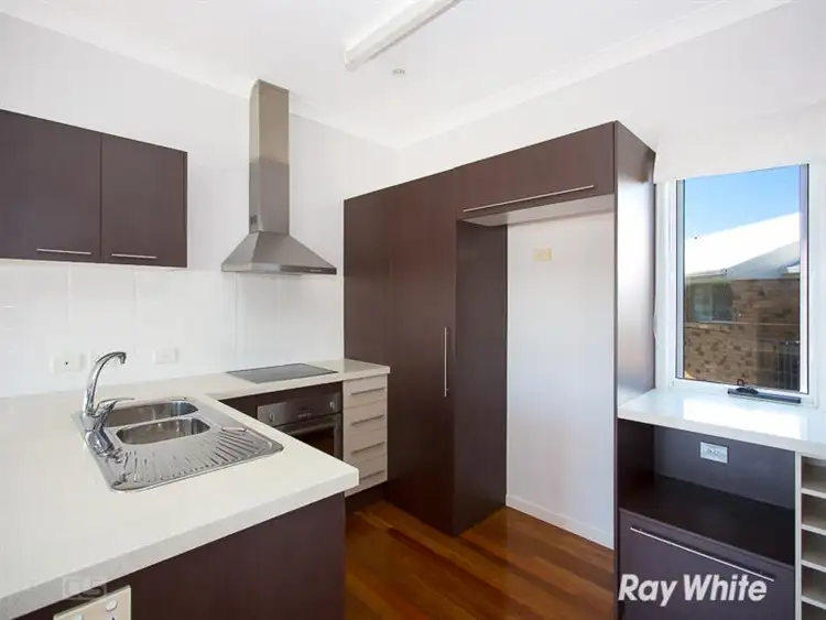Fourth view of Homely townhouse listing, 6/12-16 Kangaroo Avenue, Bongaree QLD 4507