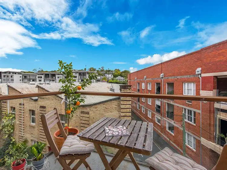 77/36 Vernon Terrace, Teneriffe QLD 4005