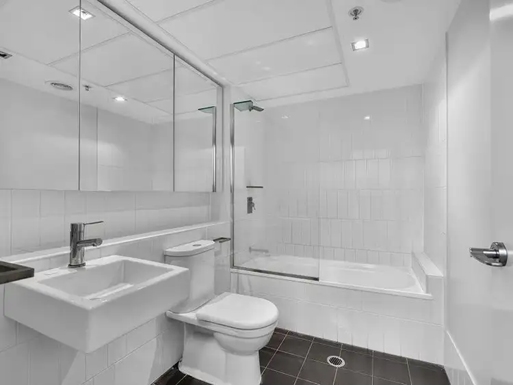 Seventh view of Homely apartment listing, 77/36 Vernon Terrace, Teneriffe QLD 4005