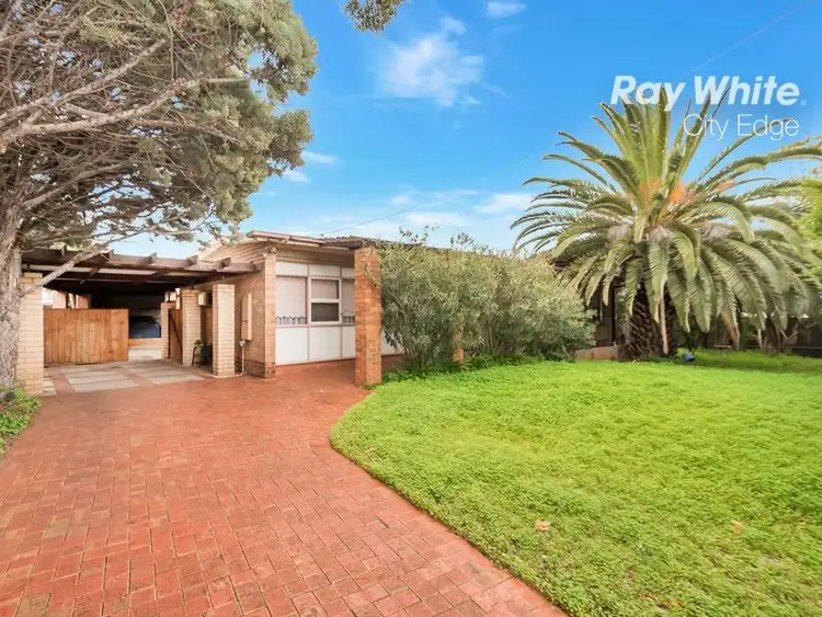 1 Conrad Street, Northfield SA 5085