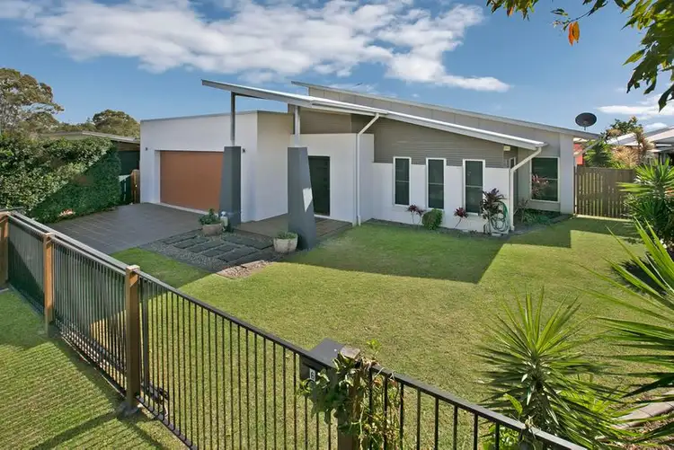 6 Syracuse Street, Redland Bay QLD 4165